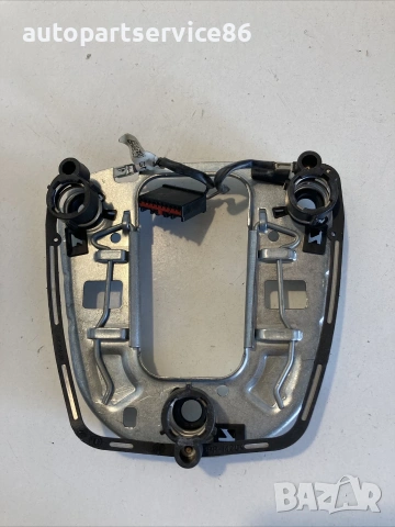 Клаксон / бутон за клаксона на волана за Vauxhall Astra 1.3 Cdti (2012) 306434210, снимка 2 - Части - 55013419