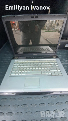 Стари лаптопи 9 бр и 1 настолен компютър, снимка 16 - Части за лаптопи - 54094020