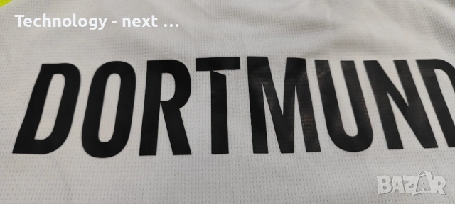 Уникална тениска BVB Borussia Dortmund - PUMA (Оригинална МОСТРА / SAMPLE) , снимка 8 - Футбол - 54211509