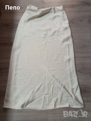 СаТенена пола Zara