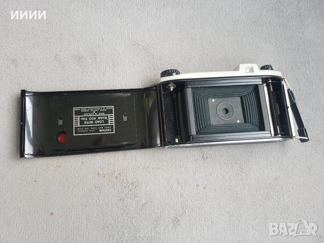 Мехов фотоапарат камера KODAK , снимка 5 - Антикварни и старинни предмети - 54424649