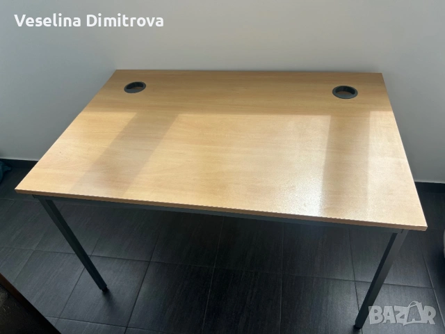 Бюро 120x60 в перфектно състояние, снимка 3 - Бюра - 54806526