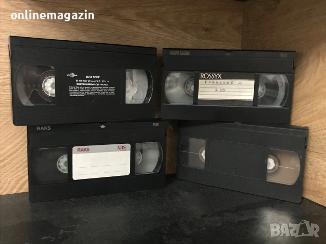 ПОРЪЧАНИ 4 порно видеокасети VHS 18+ , снимка 2 - Други жанрове - 55157725