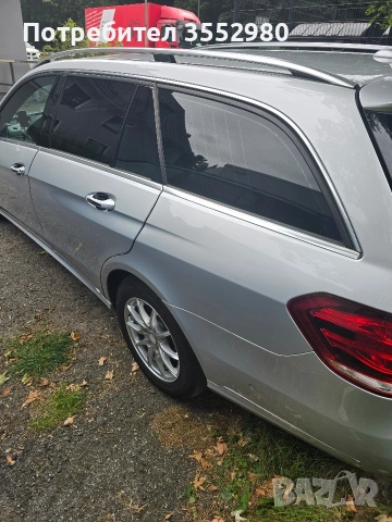 Мерцедес Е 220д, снимка 10 - Автомобили и джипове - 54674073