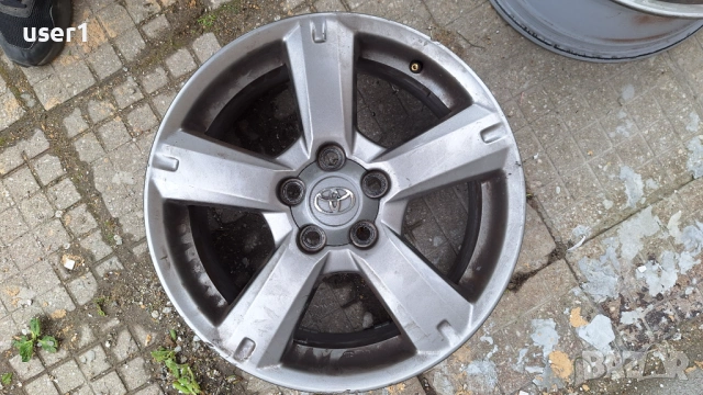 Перфектни, оригинални лети джанти 17" за Toyota Rav4, снимка 8 - Гуми и джанти - 54392700