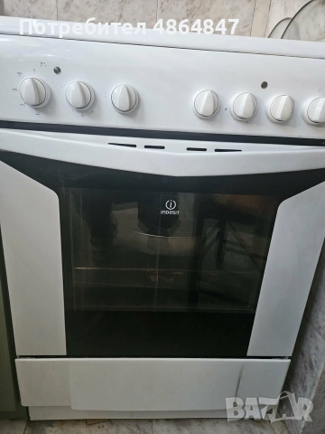 Печка “Indesit”
