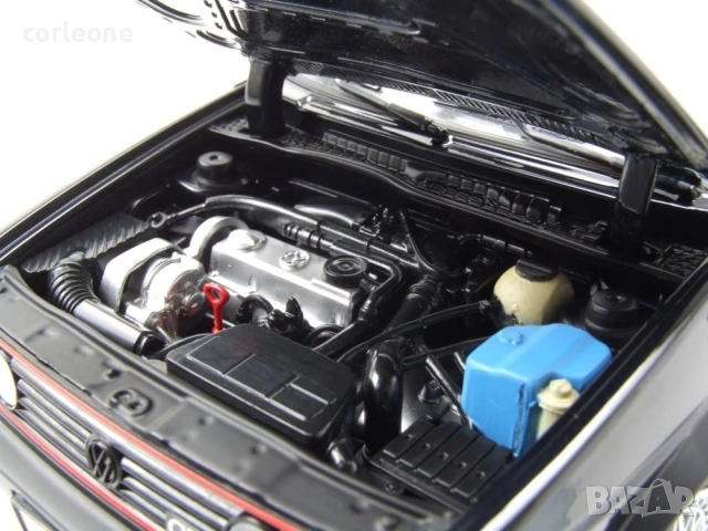 VW Golf 2 GTI Edition 1991 - мащаб 1:18 на Norev моделът е нов в кутия, снимка 5 - Колекции - 54855120
