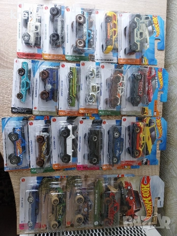 hot wheels колички , снимка 15 - Коли, камиони, мотори, писти - 54657961