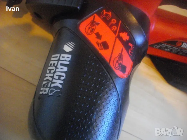 350W ОРИГИНАЛЕН BLACK DEKER KA293E АНГЛИЙСКИ 2005г. ЕЛЕКТРИЧЕСКИ МИНИ ЛЕНТОВ ШЛАЙФ ПИЛА ЛЕНТА 13 мм, снимка 12 - Други инструменти - 55695278