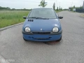 На Части Renault Twingo I 1.2i 55к.с. 1995г., снимка 1