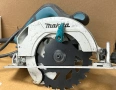 Makita HS6601 ръчен циркуляр комплект с нов диск 220V 1050W 165mm 5200 rpm, снимка 2