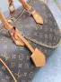 Louis VUITTON 🤍 Дамски Чанти , снимка 6