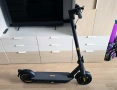 Segway Ninebot Kickscooter MAX G30E II в отлично състояние, снимка 2