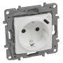 Legrand Контакти ШУКО 16A + USB тип C цвят Бял Niloe 764535, снимка 1
