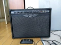 Лампово комбо Peavey ValveKing 212 (100W) + Оригинален фуутсуич Peavey (2 бутона), снимка 1