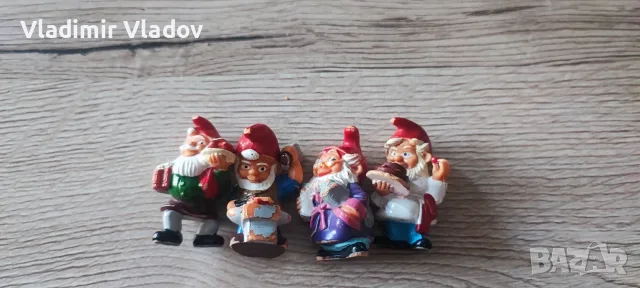 Ретро киндер играчки джуджета 