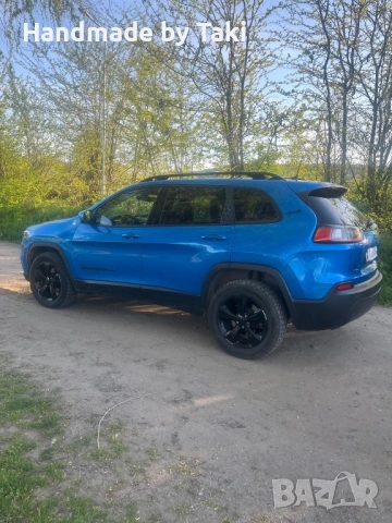 Jeep cherokee 2,4 ;юли 2020 г. ; сервизно обслужен; всичко платено;71600 км. Всичко работи перфектно, снимка 6 - Автомобили и джипове - 54416521