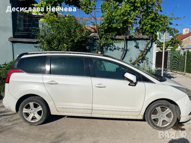 Продавам Peugeot 5008, 2010 г., 7 места, снимка 2 - Автомобили и джипове - 54867455