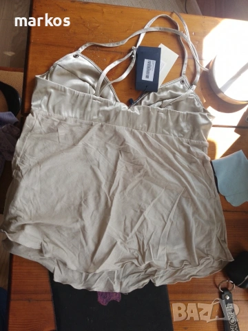 Оригинален топ Armani Jeans с етикет - Y2K стил / New Armani Jeans Top, снимка 2 - Други - 55148638