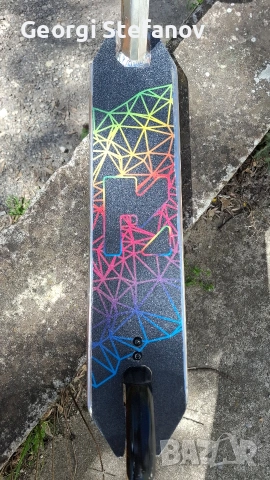 Фристайл тротинетка OXELO, снимка 5 - Скейтборд, ховърборд, уейвборд - 50680461