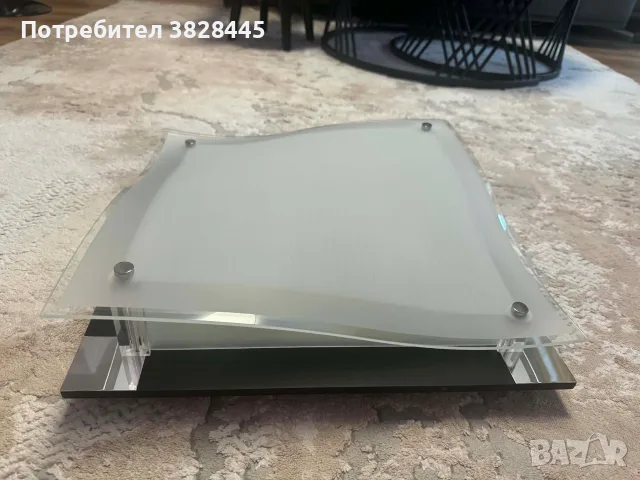 продавам плафониера австрийска