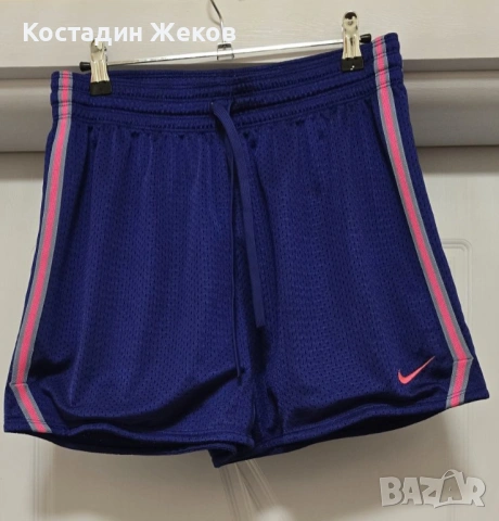 Нови. Дамски оригинални къси панталонки. Nike DRI FIT 