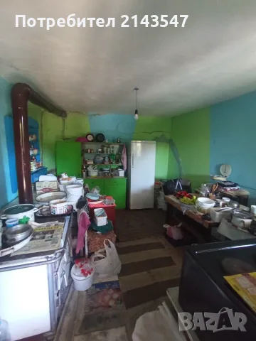 Къща с двор и гараж , снимка 5 - Къщи - 55340294