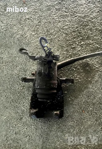 Спирачен апарат заден Шкода Октавия Skoda Octavia 3, снимка 2 - Части - 55319724