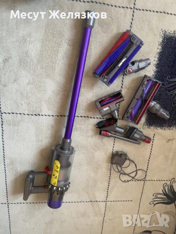 Dyson V10 Прахосмукачка
