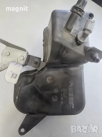Казанче антифриз BMW X3 E83 BMW 5 E60 E61 7800293 10617211, снимка 2 - Части - 55446960