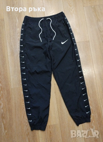Nike swoosh долнище мъжко оригинален , снимка 12 - Спортни дрехи, екипи - 54414807