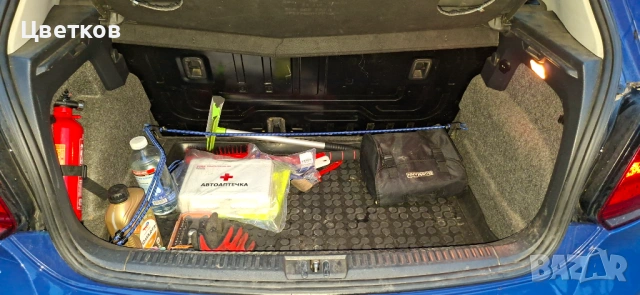 VW Polo mk5 2009, снимка 15 - Автомобили и джипове - 54036867