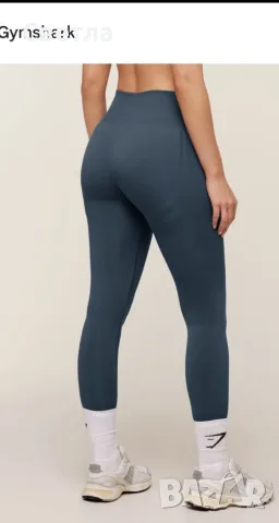 Клин за спорт Gymshark, тънък, р-р L - XL, Купен €30.Предлагам го € 16.Безшевна технология Warp Knit