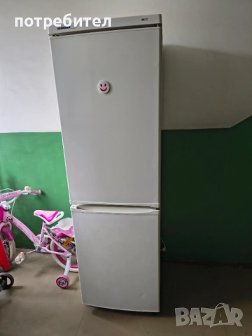 Продавам Либхер Комфорт