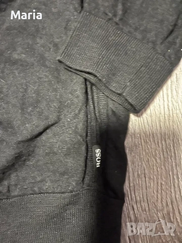 Hugo Boss мъжка вълнена блуза оригинална размер С-М, снимка 3 - Блузи - 54529461