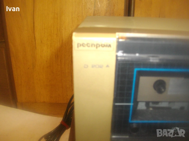 РЕСПРОМ D-202А РЕТРО БЪЛГАРСКИ КАСЕТЕН СТЕРЕОФОНИЧЕН ДЕК В КОЛЕКЦИОНЕРСКО РАБОТЕЩО СЪСТОЯНИЕ СОЦ НРБ, снимка 4 - Декове - 54209202