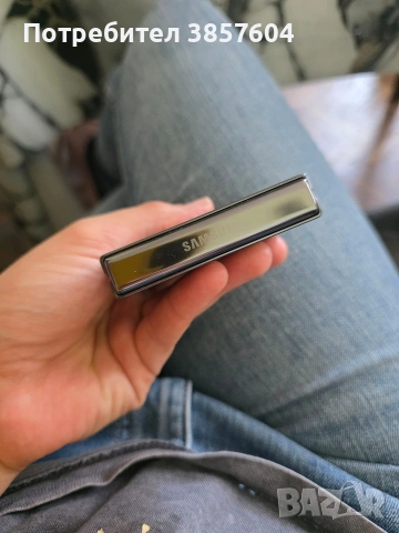 Samsung galaxy z flip 5 512gb, снимка 3 - Samsung - 54820720