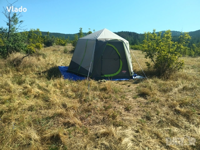 Палатката е на два летни сезона, запазена в много добро състояние. , снимка 3 - Палатки - 54937504