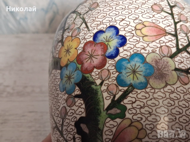 Стара Китайска Ваза Бронз Емайл Клоазон , снимка 6 - Антикварни и старинни предмети - 54752919