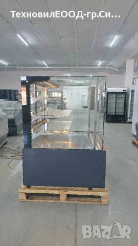 Сладкарска витрина 130 см, снимка 2 - Витрини - 54281719