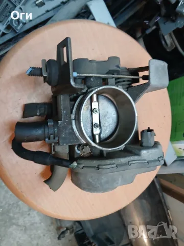 Дроселова клапа за Опел Астра G и Зафира А 1.8 16V   90 536 084  /  90536084
