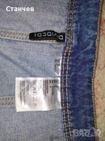 Къса дънкова пола H&M Divided с копчета – Размер 32 (XXS/XS), снимка 3 - Поли - 54933321