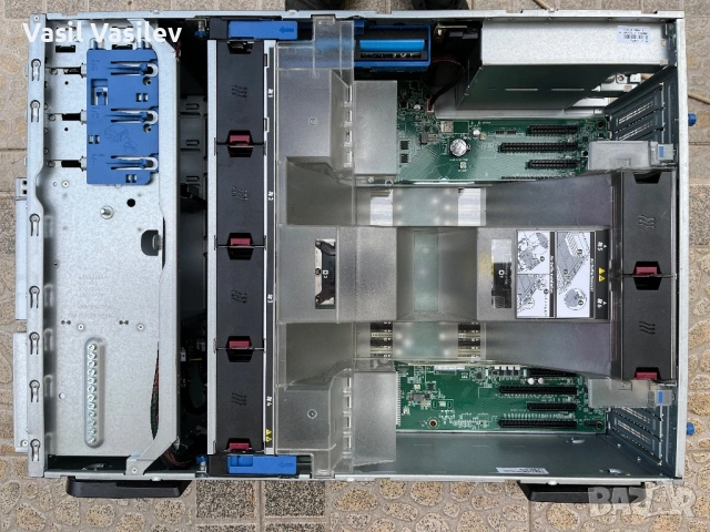 Сърварно дъно с процесор Intel xeon silver 4208