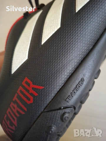 Черни футболни обувки / стоножки Адидас/ Adidas PREDATOR Traxion, номер 45.5, снимка 11 - Футбол - 54568512
