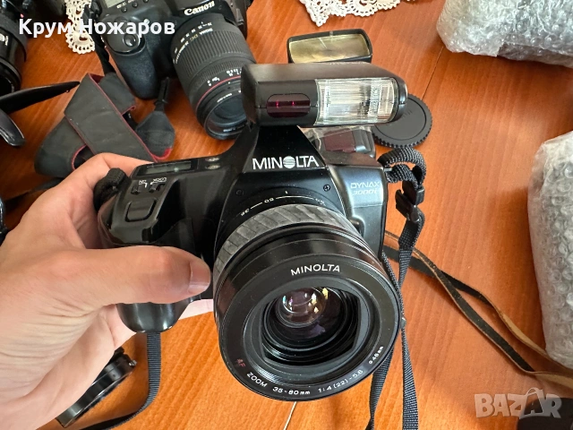 Камера Minolta DYNAX 7000i в добро състояние ,цена-75€ , снимка 2 - Фотоапарати - 55230370