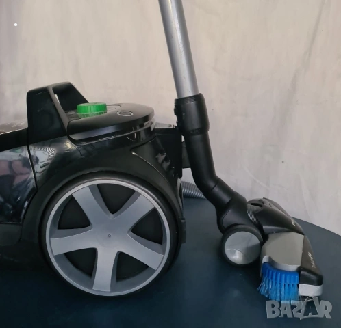 Мощна прахосмукачка Philips PerformerPro ECO Висок клас, снимка 2 - Прахосмукачки - 54431387