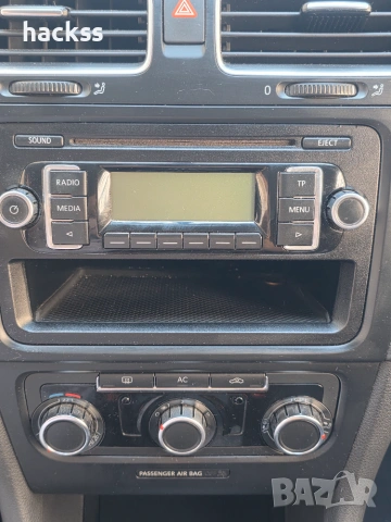 VW Golf VI Variant 1.6 TDI, снимка 8 - Автомобили и джипове - 55071312