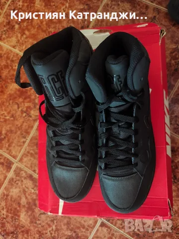 Високи кецове Nike 46 номер, снимка 2 - Кецове - 55600355