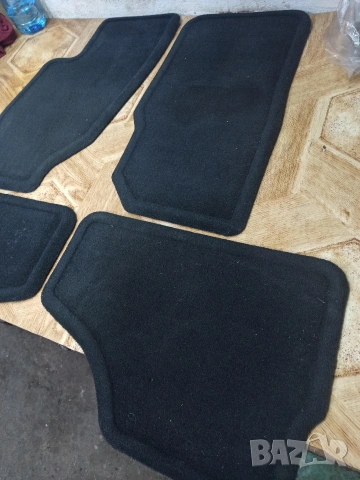 Стелки Оригинални Jeep Cherokee Kj Liberty, снимка 3 - Аксесоари и консумативи - 54181224