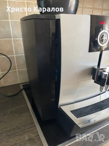 Кафемашина Jura Impressa XJ5 professional , снимка 4 - Кафемашини - 54593364